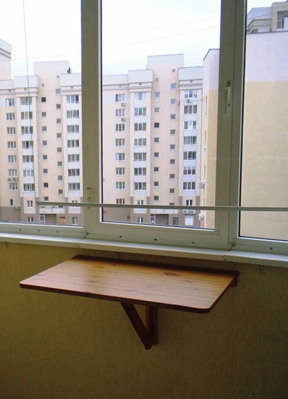 Откидной столик на балкон (75 фото)